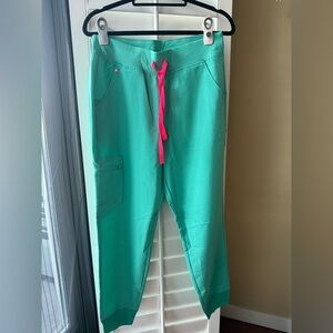 Figs surgical green high waisted Zamora joggers medium petite BNWT